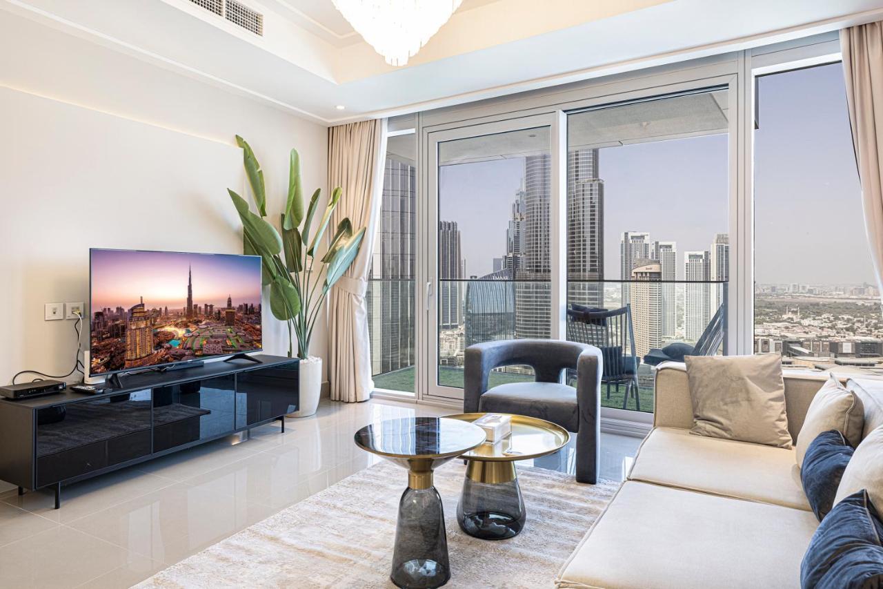 Magnificent Homes, Stunning Burj Khalifa And Fountain View Dubai Exterior foto